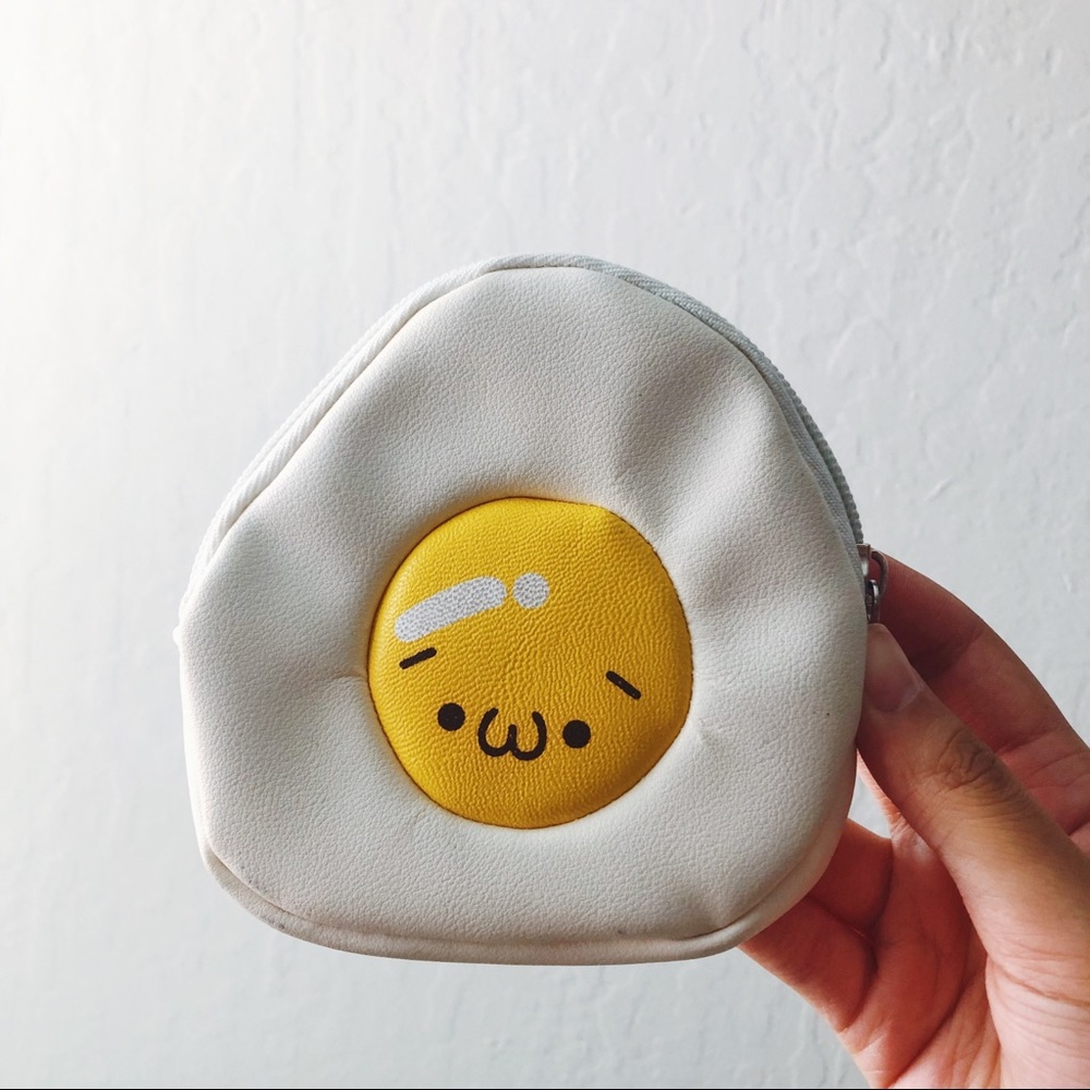Egg Wallet